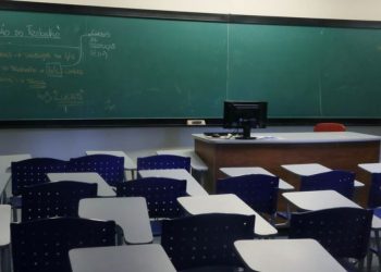 CV adverte professores, pais e alunos de Manaus por ataques nas escolas: ‘vão sofrer as consequências’