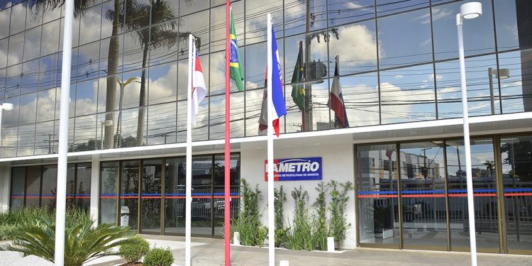 Fametro expulsa aluno após identificar ameaça e ele é encaminhado para a Delegacia Geral
