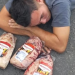 Dupla é presa furtando três peças de picanha de R$ 400 em supermercado de Manaus