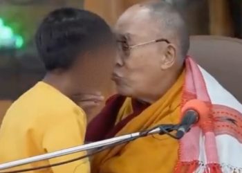 Vídeo: Dalai Lama beija e pede chupão: ‘chocados e enjoados’