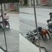 Motoqueiro é perseguido, derrubado de moto e roubado por dupla na Cidade Nova; vídeo