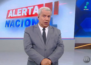 Com salário em torno dos R$ 500 mil e baixa em anunciantes, Sikêra Jr. aceita deixar RedeTV!