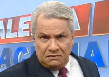 Informado pela imprensa que foi demitido, Sikêra avisa que não abre mão da multa: ‘é uma crise’