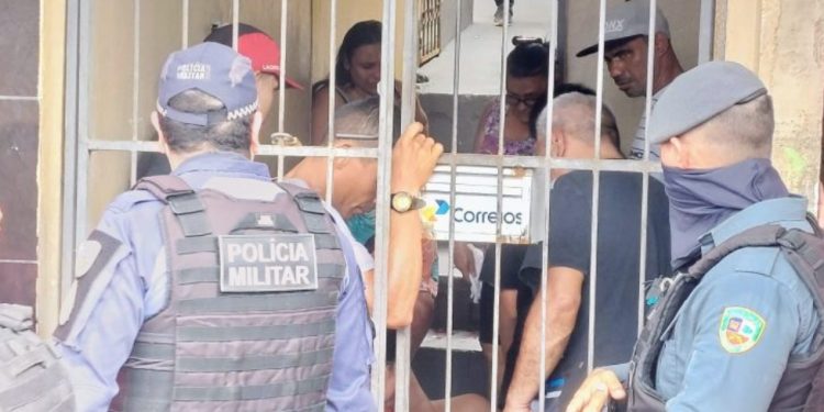 Vídeo: cristão reza na cabeça de homem que levou mais de 10 tiros na ZL de Manaus: ‘receba essa alma’