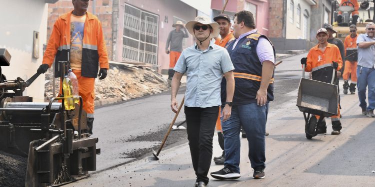 Em um ano, Prefeitura de Manaus atende mais de 1,1 mil demandas de infraestrutura feitas por comunitários