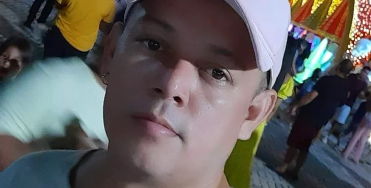 Pistoleiros tentam emboscada, mas são surpreendidos por alvo; um deles morreu