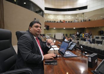 Caio André propõe que atletas de escolinhas de futebol estejam matriculados em unidades de ensino