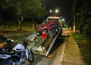 Detran Amazonas apreende dez motocicletas em operação contra rolezinhos