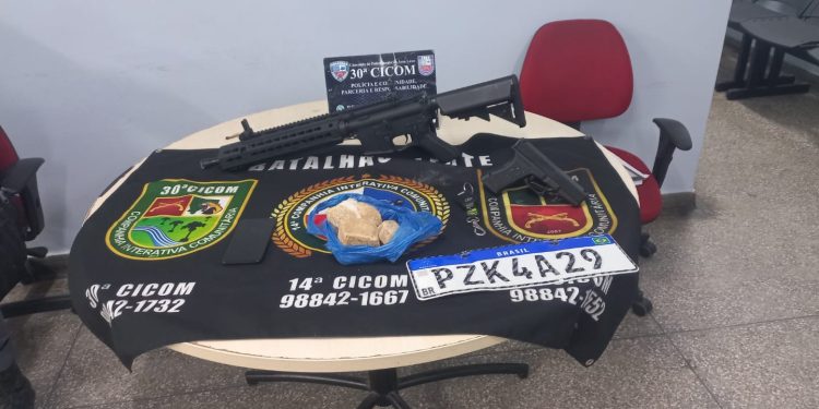 Em Manaus, integrante do CV é preso após vender droga para o cliente e ser dedurado por ele