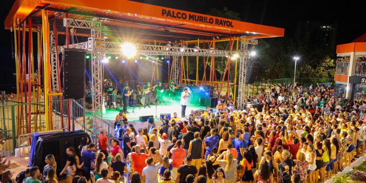 Casa de praia Zezinho Corrêa tem atrações especiais neste fim de semana em Manaus