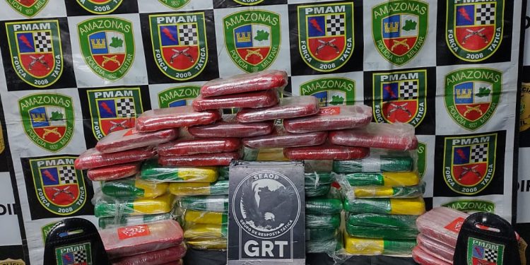 Traficantes são presos no porto de Manaus com pasta-base de cocaína