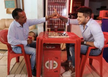 Tierry e Caneta Azul se apresentam hoje em Manaus