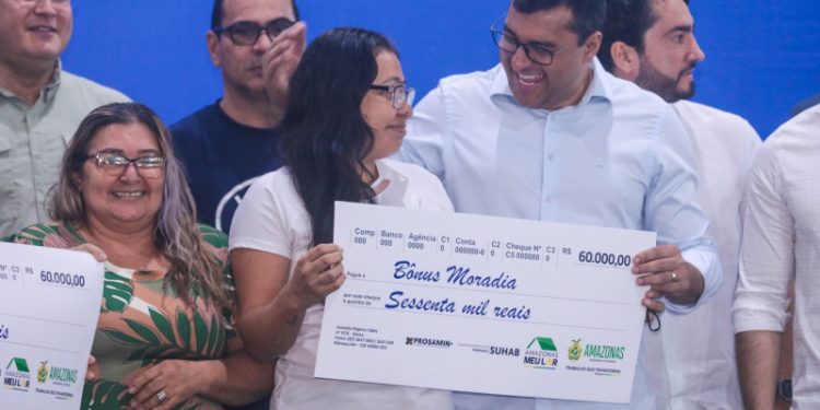 Amazonas Meu Lar: Governador Wilson Lima reassenta mais 103 famílias das comunidades da Sharp e Manaus 2000