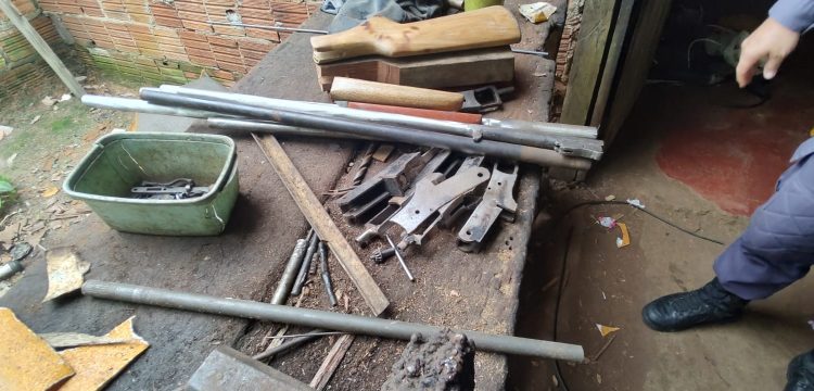 Em nova Olinda do Norte, SSP-AM desarticula “oficina” de fabricação de arma de fogo