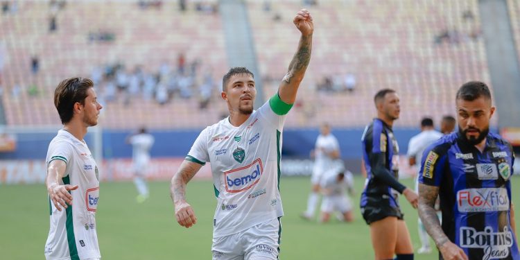 Manaus vence em casa e engata mais uma vitória na Série C
