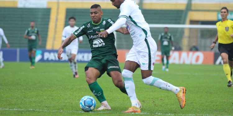 Manaus perde por 2 a 0 para o Ypiranga-RS em Erechim (RS)