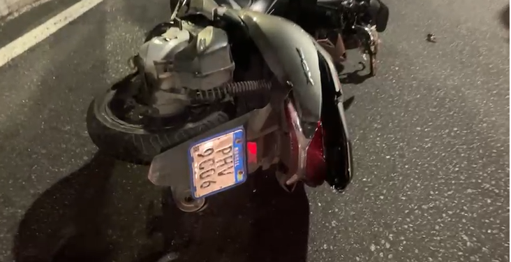 Motociclista perde controle de moto e morre; vídeo mostra o acidente