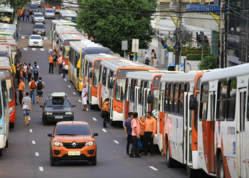 Rodoviários confirmam greve do transporte coletivo em Manaus nesta semana