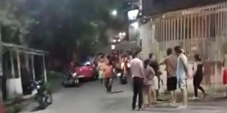 Pistoleiros perseguem jovem e descarregam armas na cabeça da vítima no Petrópolis