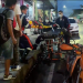 Menina de 7 anos é atropelada por moto ao tentar atravessar a avenida