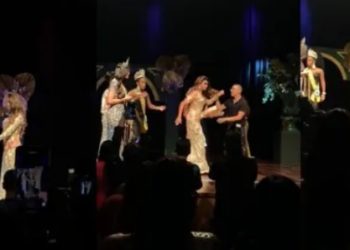 Vídeo mostra momento em que marido de candidata derrotada quebra coroa da Miss Gay