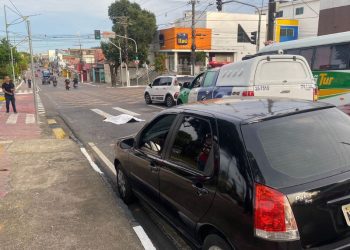 A caminho do trabalho, auxiliar de serviços gerais morre atropelada em Manaus