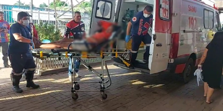 Grávida de 6 meses fica em estado grave após levar pauladas na cabeça em Itacoatiara