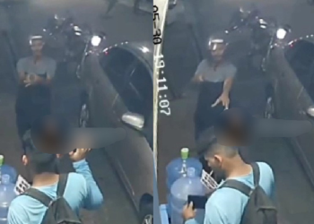 Câmeras de mercadinho flagram dupla fazendo arrastão em rua no bairro São José, em Manaus; veja