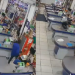 Vídeo: Bandidos invadem mercadinho em Manaus e agem com brutalidade com vítimas