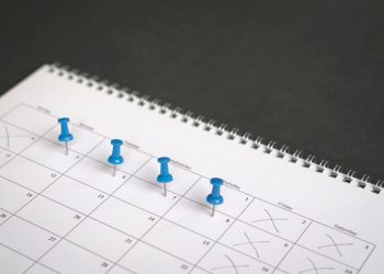 Brasil irá testar jornada de trabalho de 4 dias; entenda