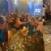 Por causa de macho, mulheres saem no tapa e cantora Taty Girl para show: ‘Olha a chibata comendo’; vídeo