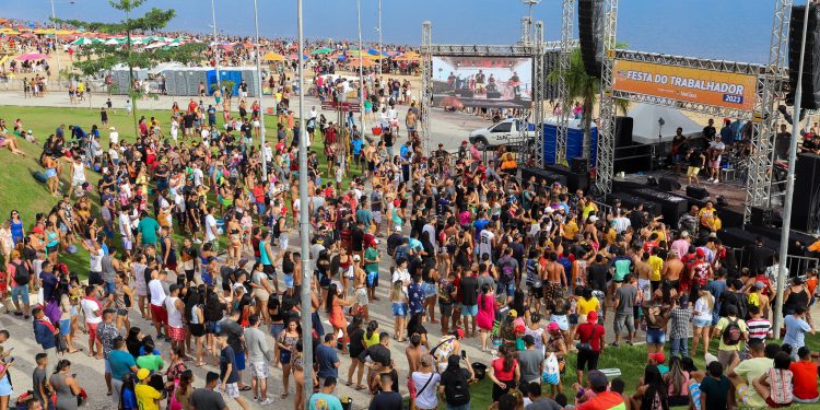 “Uma noite de Bolero”, anima noite deste sábado na casa de praia Zezinho Corrêa