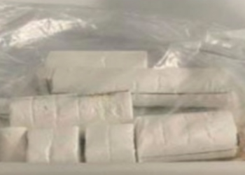 Vovó do tráfico é presa tentando levar cocaína do Amazonas para Portugal