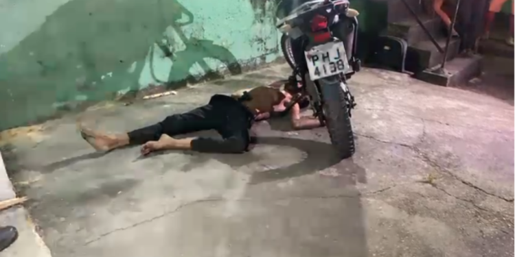 Vídeo: Moradores fazem justiça com as mãos e cancelam CPF de assaltante no Grande Vitória