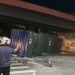 VÍDEO: contêiner se solta de carreta e cai de cima de viaduto em Manaus