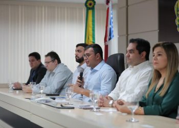 Governo do Amazonas paga valores descontados durante greve dos professores  por faltas