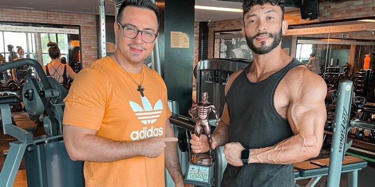 Vereador Rodrigo Guedes nomeia o próprio personal trainer para cargo em gabinete na CMM