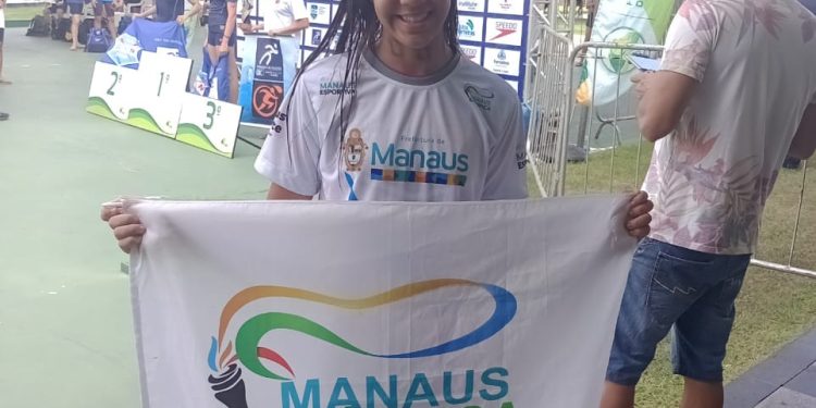 Nadadora do ‘Manaus Olímpica’ é campeã de duas provas no Brasileiro de Águas Abertas em Fortaleza