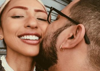 Ruivinha de Marte agradece ao ex por ter levado 12 chifres: ‘melhor coisa’