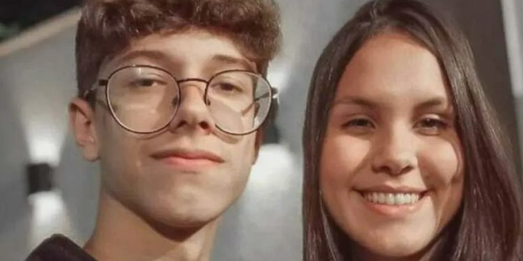 Vítimas de ataque em escola eram namorados; jovem morreu na hora e rapaz segue internado