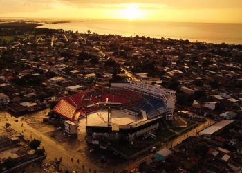 Roteiro turístico mostra três lugares para tirar foto no pôr do sol em Parintins