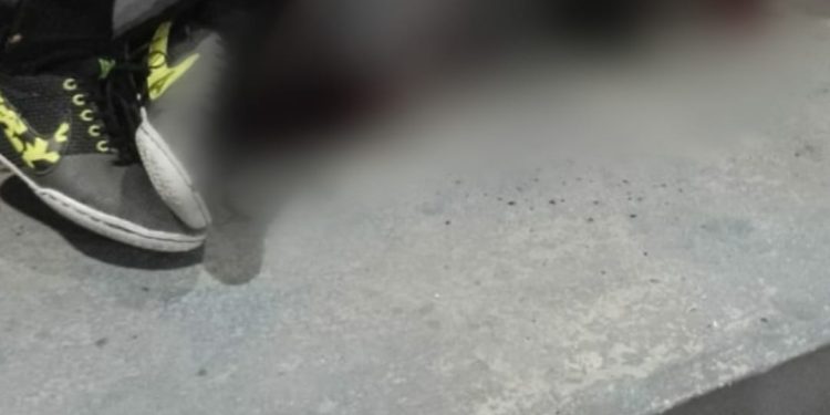Vídeo: pistoleiros invadem quadra e matam peladeiro em Manaus