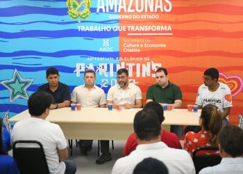 Wilson Lima anuncia repasse de R$ 2 milhões para Caprichoso e Garantido, e auditoria sobre recursos repassados