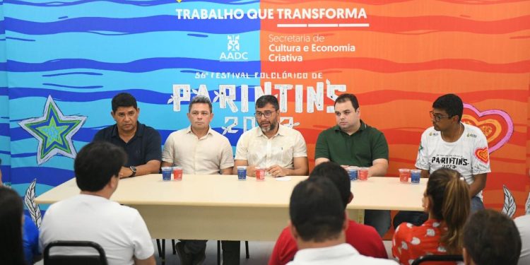 Wilson Lima anuncia repasse de R$ 2 milhões para Caprichoso e Garantido, e auditoria sobre recursos repassados