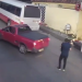 Herói sem capa: condutor de micro-ônibus atropela assaltantes em moto em Manaus