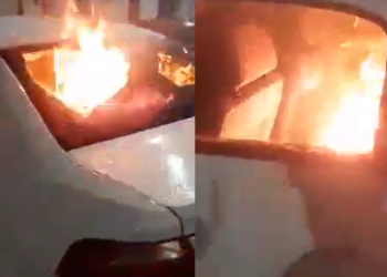 Vídeo: ‘Talarico descarado’, grita traído ao atear fogo no carro do irmão que estava ‘furando o olho’ dele