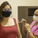 Vacina contra Covid é oferecida em mais de 70 postos de Manaus nesta segunda-feira