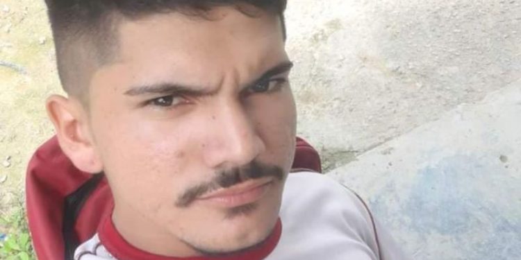 Polícia procura homem que deixou a esposa na maternidade em Manaus e desapareceu
