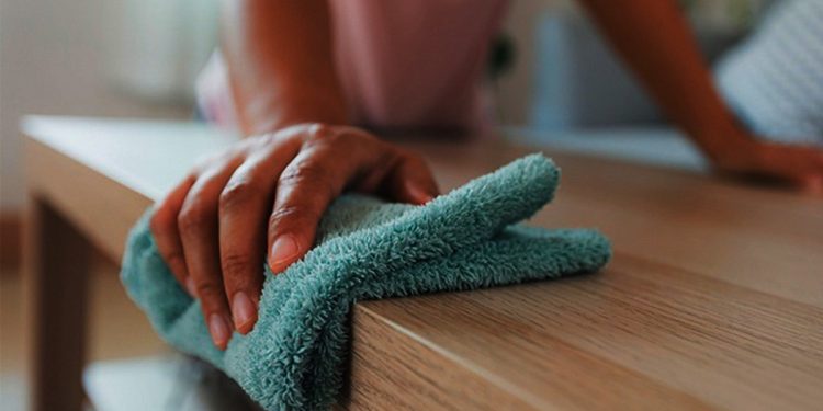 Após 34 anos de trabalho análoga à escravidão, mulher é resgatada de casa em Manaus