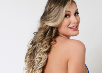 Andressa Urach volta a vender o corpo: ‘eu avisei que contaria’